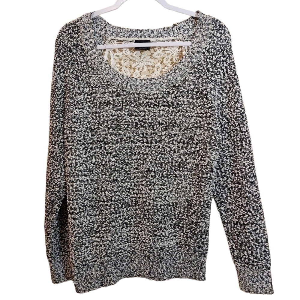 WALLPAPHER LADIES LONG SLEEVE LACE BACK SWEATER- S